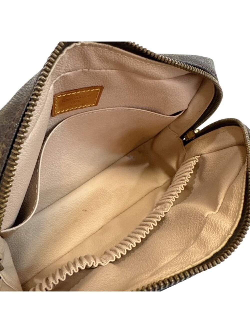 Louis Vuitton Portefeuille Empreinte Leather Trifold Wallet White - Picture 6 of 8